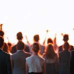 Revolucija u Vodstvu u Agenciji Faith: Nova Era Sazrijeva